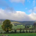 Komfortowy Dom Z Bali Kolo Zielenca Z Widokiem Na Gory *