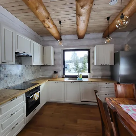 Komfortowy Dom Z Bali Kolo Zielenca Z Widokiem Na Gory Nyaraló Lasowka