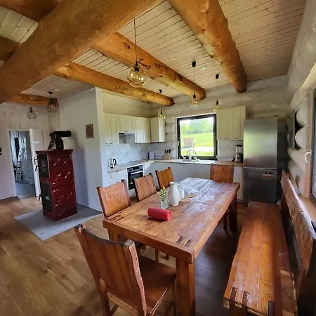 Komfortowy Dom Z Bali Kolo Zielenca Z Widokiem Na Gory Hébergement de vacances *