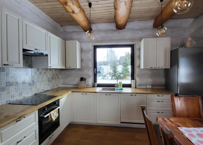 Komfortowy Dom Z Bali Kolo Zielenca Z Widokiem Na Gory Prázdninový dům Lasowka