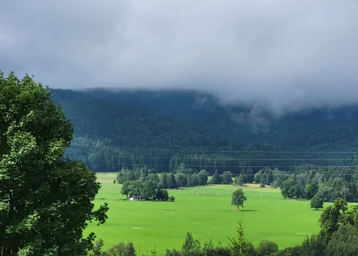 Komfortowy Dom Z Bali Kolo Zielenca Z Widokiem Na Gory Prázdninový dům Lasowka