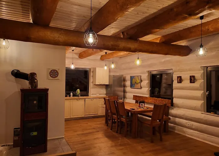 Komfortowy Dom Z Bali Kolo Zielenca Z Widokiem Na Gory Prázdninový dům Lasowka