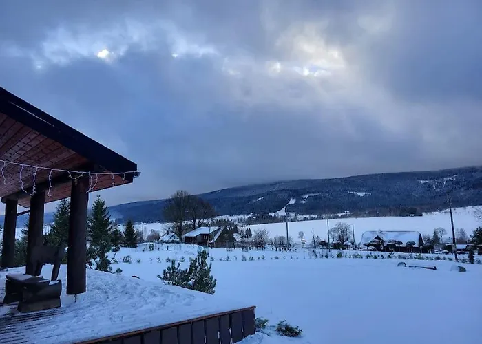 Komfortowy Dom Z Bali Kolo Zielenca Z Widokiem Na Gory